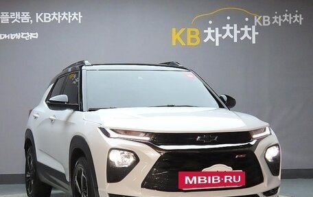 Chevrolet TrailBlazer, 2023 год, 1 830 000 рублей, 2 фотография