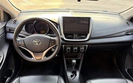 Toyota Yaris XP150 рестайлинг, 2023 год, 1 055 000 рублей, 9 фотография