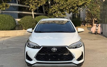 Toyota Yaris XP150 рестайлинг, 2023 год, 1 055 000 рублей, 2 фотография