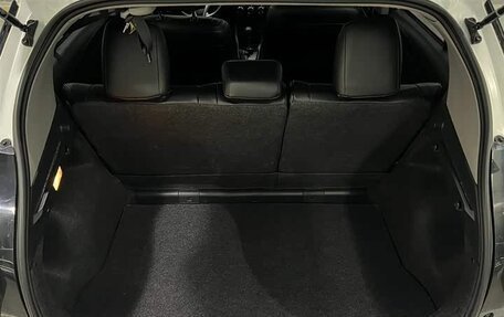 Toyota Yaris XP150 рестайлинг, 2022 год, 1 057 000 рублей, 15 фотография