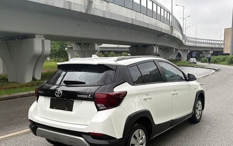 Toyota Yaris XP150 рестайлинг, 2022 год, 1 040 000 рублей, 5 фотография
