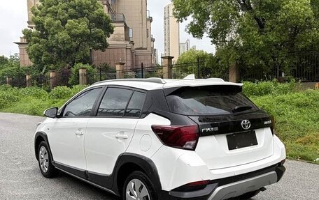 Toyota Yaris XP150 рестайлинг, 2022 год, 1 040 000 рублей, 8 фотография