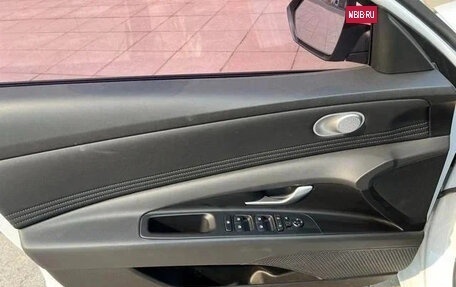 Hyundai Elantra, 2022 год, 1 220 000 рублей, 9 фотография