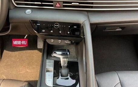 Hyundai Elantra, 2022 год, 1 220 000 рублей, 14 фотография
