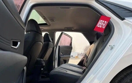 Hyundai Elantra, 2022 год, 1 220 000 рублей, 16 фотография