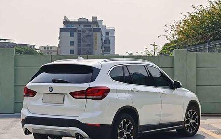 BMW X1, 2022 год, 1 720 000 рублей, 4 фотография