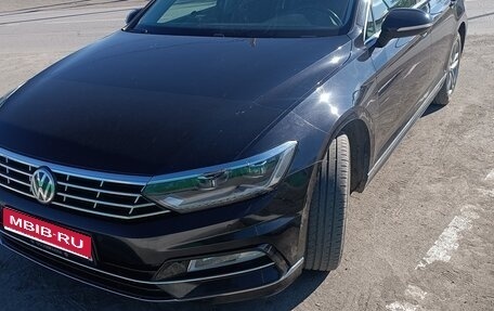 Volkswagen Passat B8 рестайлинг, 2017 год, 2 000 000 рублей, 1 фотография
