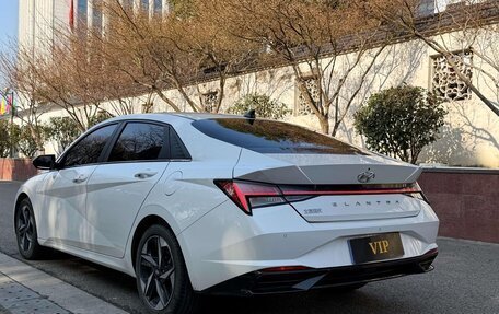 Hyundai Elantra, 2022 год, 1 248 000 рублей, 6 фотография
