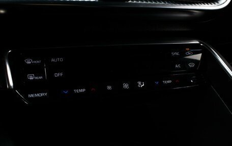 KIA K5, 2021 год, 2 390 000 рублей, 24 фотография