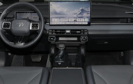 Toyota RAV4, 2026 год, 3 810 010 рублей, 17 фотография