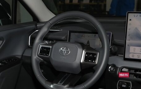 Toyota RAV4, 2026 год, 3 810 010 рублей, 20 фотография
