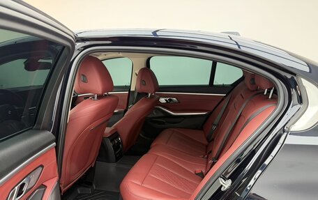 BMW 3 серия, 2023 год, 3 350 000 рублей, 12 фотография