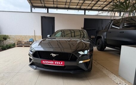 Ford Mustang VI рестайлинг, 2018 год, 5 500 000 рублей, 2 фотография