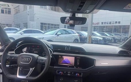 Audi Q3, 2022 год, 1 830 000 рублей, 10 фотография