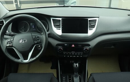 Hyundai Tucson III, 2016 год, 1 987 000 рублей, 7 фотография