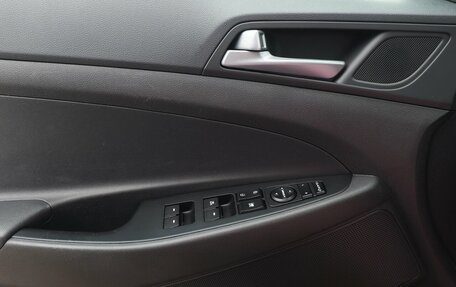 Hyundai Tucson III, 2016 год, 1 987 000 рублей, 9 фотография