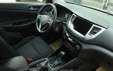Hyundai Tucson III, 2016 год, 1 987 000 рублей, 6 фотография