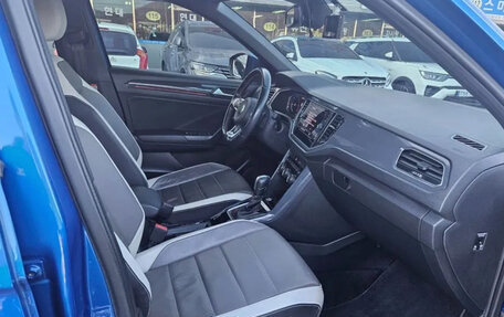 Volkswagen T-Roc I, 2023 год, 1 390 123 рублей, 7 фотография