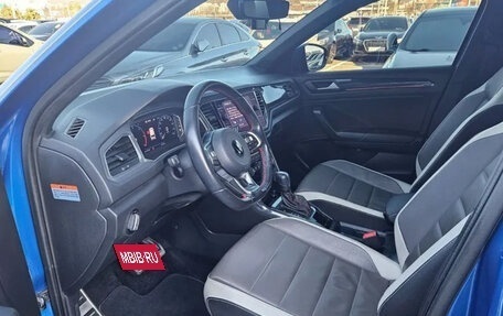 Volkswagen T-Roc I, 2023 год, 1 390 123 рублей, 6 фотография
