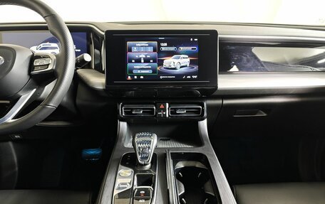 GAC GS8, 2023 год, 3 100 000 рублей, 15 фотография