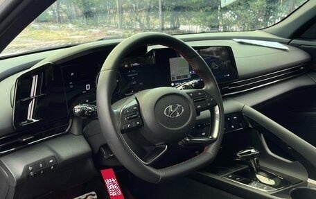 Hyundai Elantra, 2022 год, 1 228 000 рублей, 8 фотография