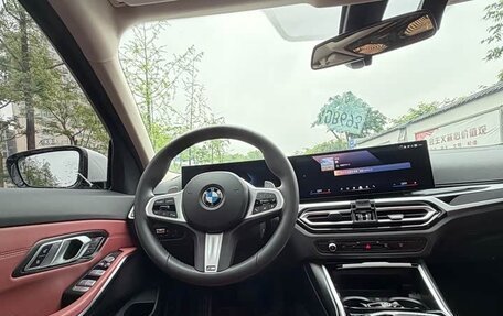 BMW 3 серия, 2023 год, 2 723 000 рублей, 10 фотография