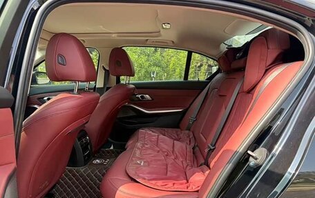 BMW 3 серия, 2023 год, 2 790 000 рублей, 12 фотография