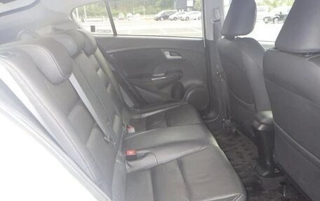 Honda Insight II рестайлинг, 2014 год, 682 000 рублей, 13 фотография
