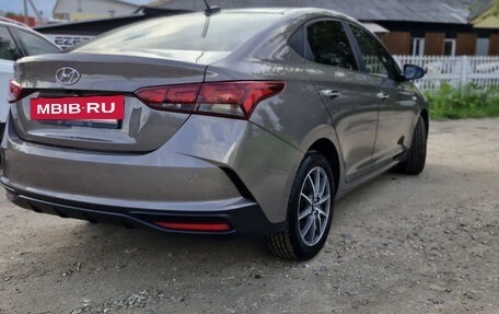 Hyundai Solaris II рестайлинг, 2021 год, 1 550 000 рублей, 7 фотография