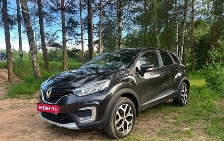 Renault Kaptur I рестайлинг, 2018 год, 1 490 000 рублей, 5 фотография