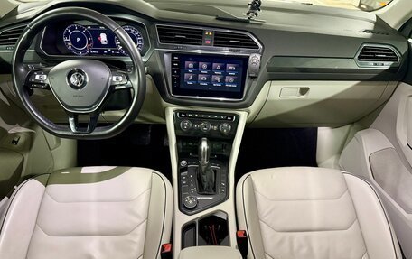 Volkswagen Tiguan II, 2018 год, 3 000 000 рублей, 5 фотография