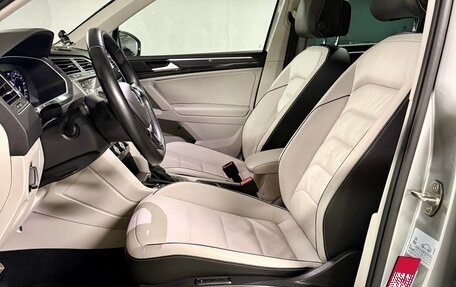 Volkswagen Tiguan II, 2018 год, 3 000 000 рублей, 14 фотография