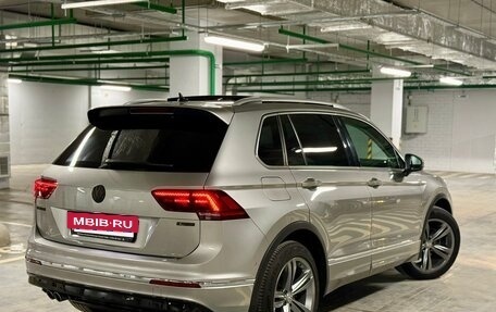Volkswagen Tiguan II, 2018 год, 3 000 000 рублей, 29 фотография