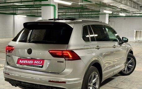Volkswagen Tiguan II, 2018 год, 3 000 000 рублей, 34 фотография