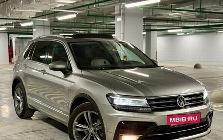 Volkswagen Tiguan II, 2018 год, 3 000 000 рублей, 36 фотография