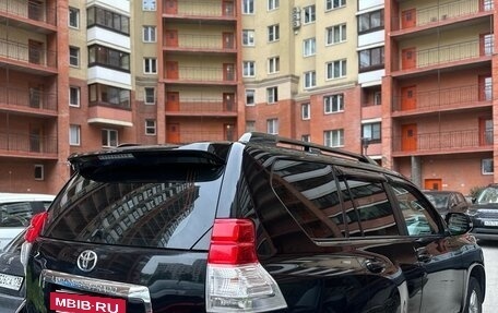 Toyota Land Cruiser Prado 150 рестайлинг 2, 2010 год, 2 000 000 рублей, 3 фотография