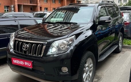 Toyota Land Cruiser Prado 150 рестайлинг 2, 2010 год, 2 000 000 рублей, 2 фотография