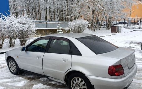 Audi A4, 1996 год, 230 000 рублей, 2 фотография