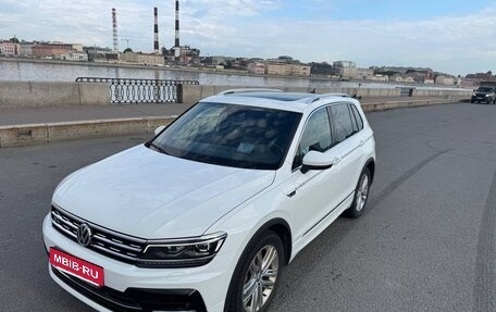 Volkswagen Tiguan II, 2019 год, 2 750 000 рублей, 3 фотография