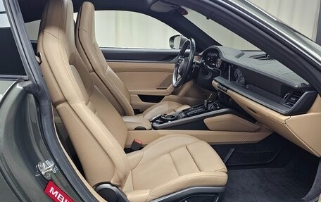 Porsche 911, 2022 год, 11 800 000 рублей, 9 фотография