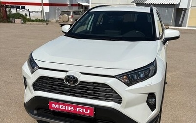 Toyota RAV4, 2020 год, 3 450 000 рублей, 1 фотография