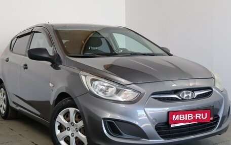 Hyundai Solaris II рестайлинг, 2012 год, 669 000 рублей, 1 фотография