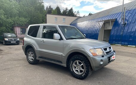 Mitsubishi Pajero III рестайлинг, 2003 год, 850 000 рублей, 3 фотография