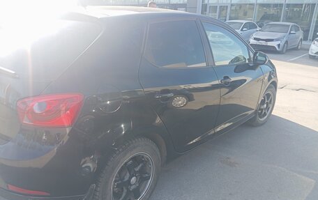 SEAT Ibiza IV рестайлинг 2, 2011 год, 500 000 рублей, 5 фотография