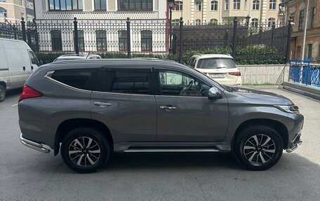 Mitsubishi Pajero Sport III рестайлинг, 2019 год, 4 100 000 рублей, 5 фотография