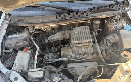 Honda HR-V I, 2004 год, 340 000 рублей, 7 фотография