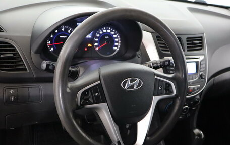 Hyundai Solaris II рестайлинг, 2012 год, 669 000 рублей, 9 фотография