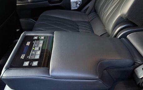 Lexus LX III, 2021 год, 12 950 000 рублей, 25 фотография