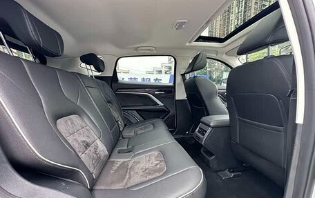 Haval H6, 2022 год, 1 170 000 рублей, 14 фотография