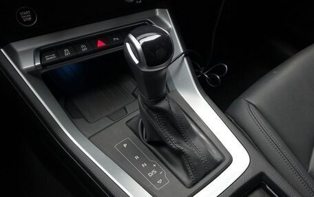 Audi Q3, 2022 год, 3 115 000 рублей, 12 фотография